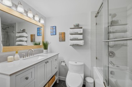 Photo 23 at 304 - 325 W 3rd Street, Lower Lonsdale, North Vancouver