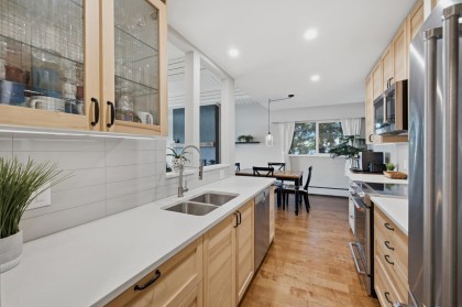 Photo 11 at 304 - 325 W 3rd Street, Lower Lonsdale, North Vancouver