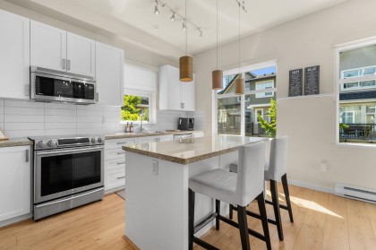 Photo 7 at 766 Orwell Street, Lynnmour, North Vancouver