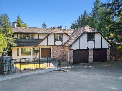Photo 1 at 525 E Braemar Road, Braemar, North Vancouver