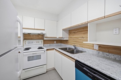 Photo 13 at 203 - 950 Cambie Street, Yaletown, Vancouver West
