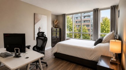 Photo 20 at 608 - 1228 Marinaside Crescent Street, Yaletown, Vancouver West
