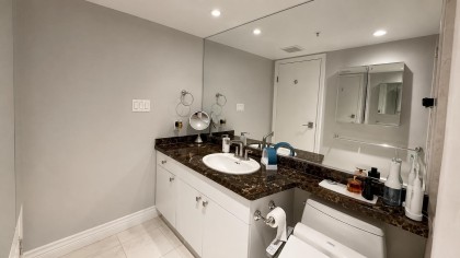 Photo 24 at 608 - 1228 Marinaside Crescent Street, Yaletown, Vancouver West