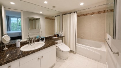 Photo 25 at 608 - 1228 Marinaside Crescent Street, Yaletown, Vancouver West