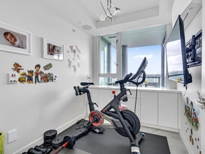 Photo 19 at 2105 - 1033 Marinaside Crescent, Yaletown, Vancouver West