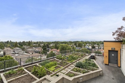 Photo 6 at 812 - 8488 Cornish Street, S.W. Marine, Vancouver West