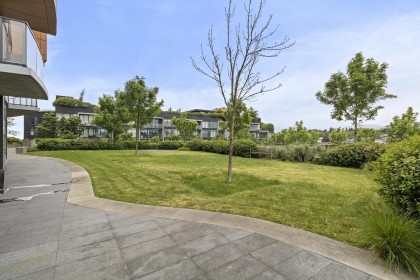 Photo 8 at 812 - 8488 Cornish Street, S.W. Marine, Vancouver West