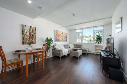 Photo 3 at 504 - 131 E 3rd Street, Lower Lonsdale, North Vancouver