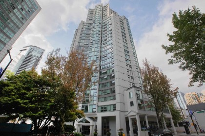Photo 17 at 1102 - 1323 Homer Street, Yaletown, Vancouver West