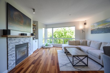 Photo 2 at 220 - 676 W 6th Avenue, Fairview VW, Vancouver West