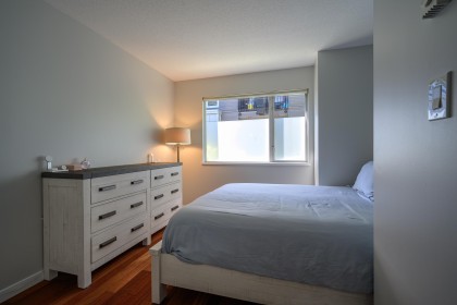 Photo 17 at 220 - 676 W 6th Avenue, Fairview VW, Vancouver West