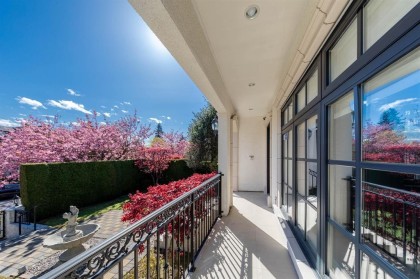 Photo 3 at 3587 W 38th Avenue, Dunbar, Vancouver West