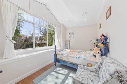 Photo 24 at 2911 W 35th Avenue, MacKenzie Heights, Vancouver West