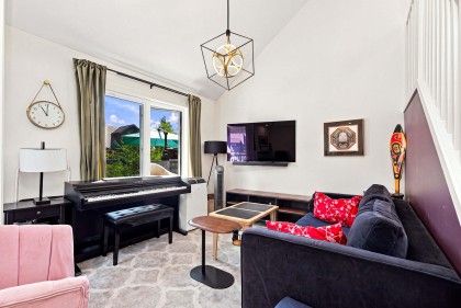 Photo 6 at 203 - 1513 Bowser Avenue, Norgate, North Vancouver