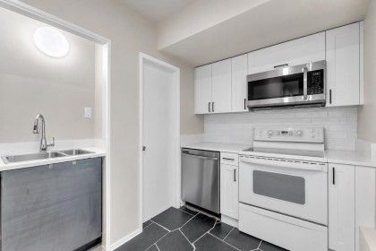 Photo 18 at 403 Newdale Court, Upper Delbrook, North Vancouver