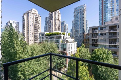 Photo 20 at 802 - 1001 Homer Street, Yaletown, Vancouver West
