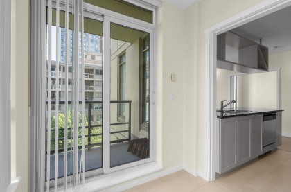 Photo 11 at 802 - 1001 Homer Street, Yaletown, Vancouver West
