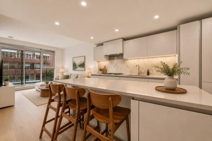 Photo 5 at 605 - 889 Pacific Street, Downtown VW, Vancouver West
