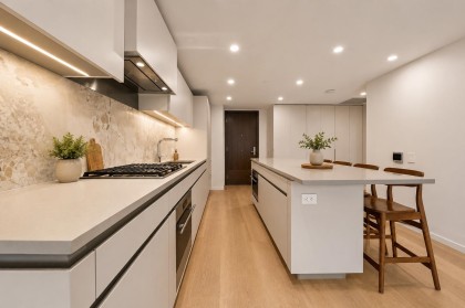 Photo 4 at 605 - 889 Pacific Street, Downtown VW, Vancouver West