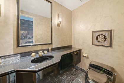Photo 31 at 5 - 2250 Bellevue Avenue, Dundarave, West Vancouver