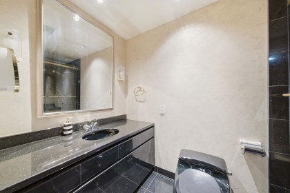 Photo 29 at 5 - 2250 Bellevue Avenue, Dundarave, West Vancouver