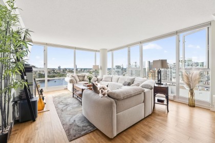 Photo 7 at 3607 - 1033 Marinaside Crescent, Yaletown, Vancouver West