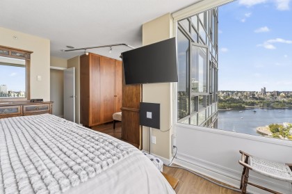 Photo 21 at 3607 - 1033 Marinaside Crescent, Yaletown, Vancouver West