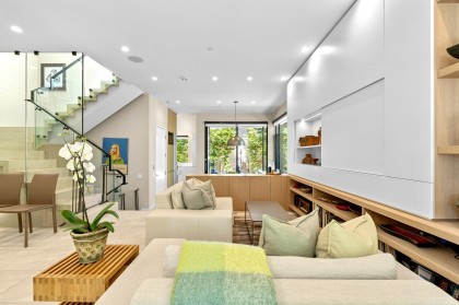 Photo 4 at 4001 W 32nd Avenue, Dunbar, Vancouver West