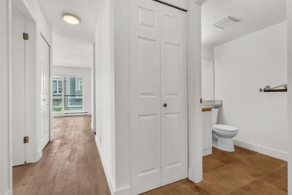 Photo 16 at 204 - 833 W 16th Avenue, Fairview VW, Vancouver West