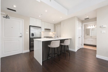 Photo 3 at 205 - 6383 Cambie Street, Oakridge VW, Vancouver West