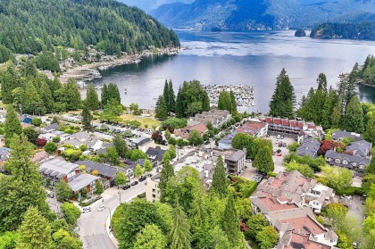 Photo 23 at 104 - 2181 Panorama Drive, Deep Cove, North Vancouver