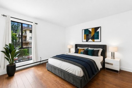 Photo 3 at 104 - 2181 Panorama Drive, Deep Cove, North Vancouver