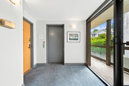 Photo 14 at 104 - 2181 Panorama Drive, Deep Cove, North Vancouver