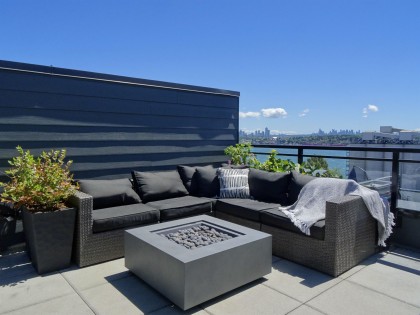 Photo 7 at 444 - 545 E 2nd Street, Lower Lonsdale, North Vancouver