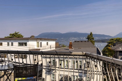 Photo 17 at 307 - 2335 York Avenue, Kitsilano, Vancouver West