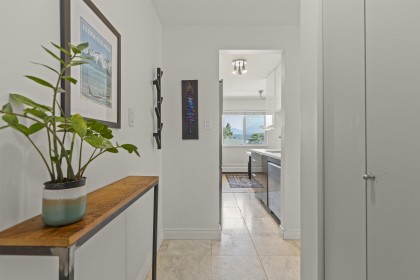 Photo 3 at 307 - 2335 York Avenue, Kitsilano, Vancouver West