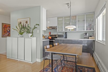 Photo 10 at 307 - 2335 York Avenue, Kitsilano, Vancouver West