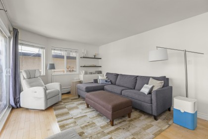 Photo 15 at 307 - 2335 York Avenue, Kitsilano, Vancouver West