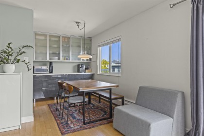 Photo 11 at 307 - 2335 York Avenue, Kitsilano, Vancouver West
