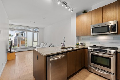 Photo 4 at 205 - 135 W 2nd Street, Lower Lonsdale, North Vancouver