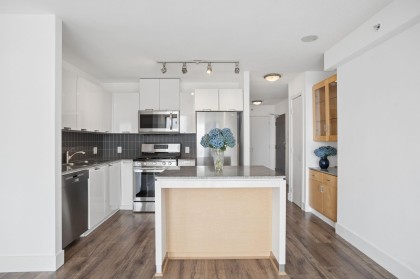 Photo 11 at 903 - 151 W 2nd Street, Lower Lonsdale, North Vancouver