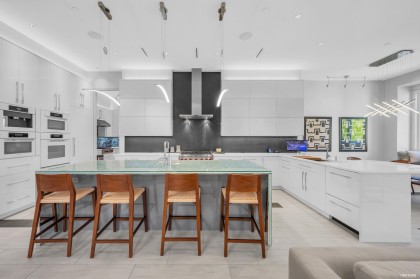 Photo 6 at 4055 W 39th Avenue, Dunbar, Vancouver West