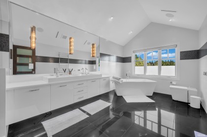 Photo 16 at 4055 W 39th Avenue, Dunbar, Vancouver West