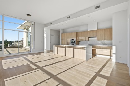 Photo 6 at 504 - 1295 Conifer Street, Lynn Valley, North Vancouver