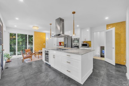 Photo 10 at 4621 Caulfeild Drive, Caulfeild, West Vancouver