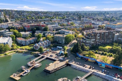 Photo 1 at 105 - 1510 W 1st Avenue, False Creek, Vancouver West