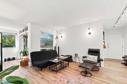 Photo 5 at 105 - 1510 W 1st Avenue, False Creek, Vancouver West