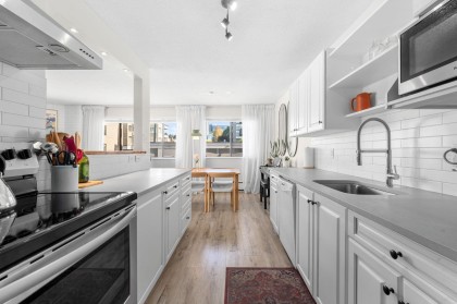 Photo 9 at 202 - 1610 Chesterfield Avenue, Central Lonsdale, North Vancouver