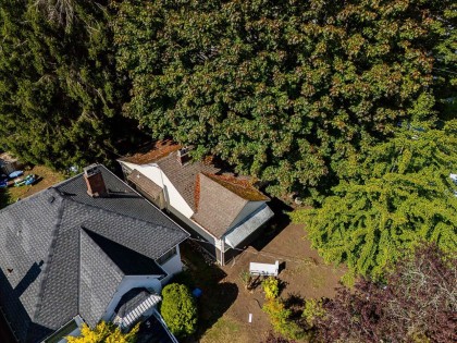 Photo 3 at 970 W 64th Avenue, Marpole, Vancouver West