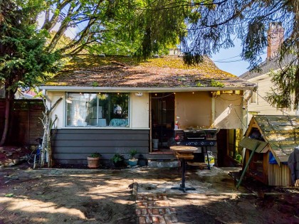 Photo 4 at 970 W 64th Avenue, Marpole, Vancouver West